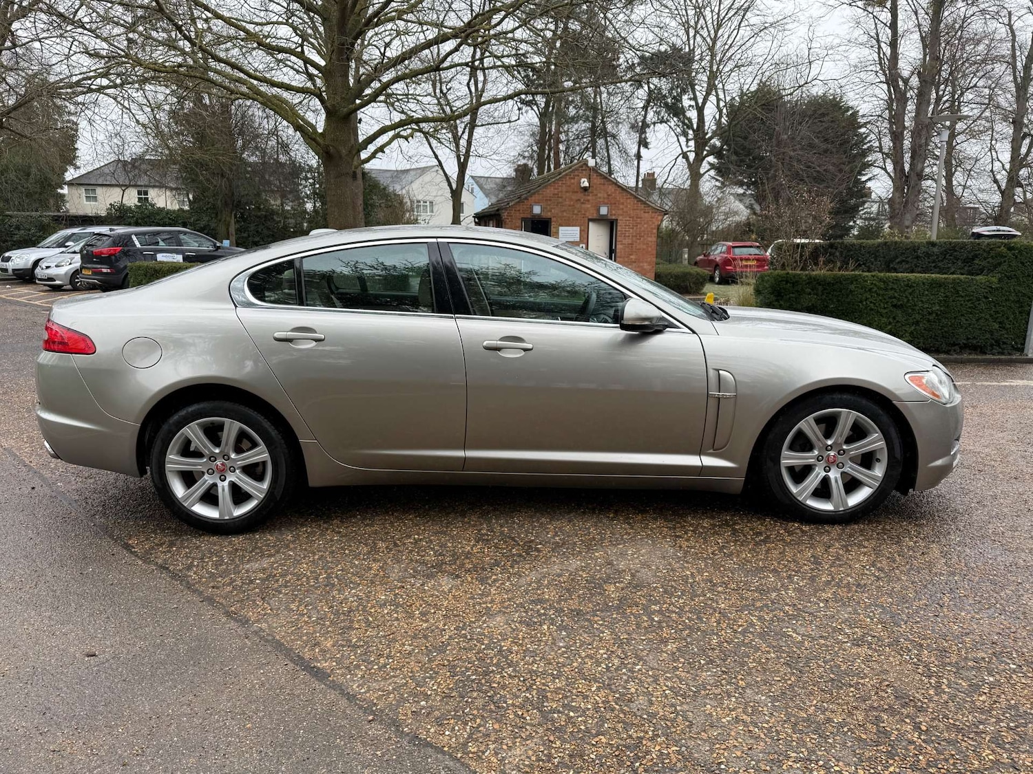 Used Jaguar XF 2010 for sale - 77621929: Photo 9