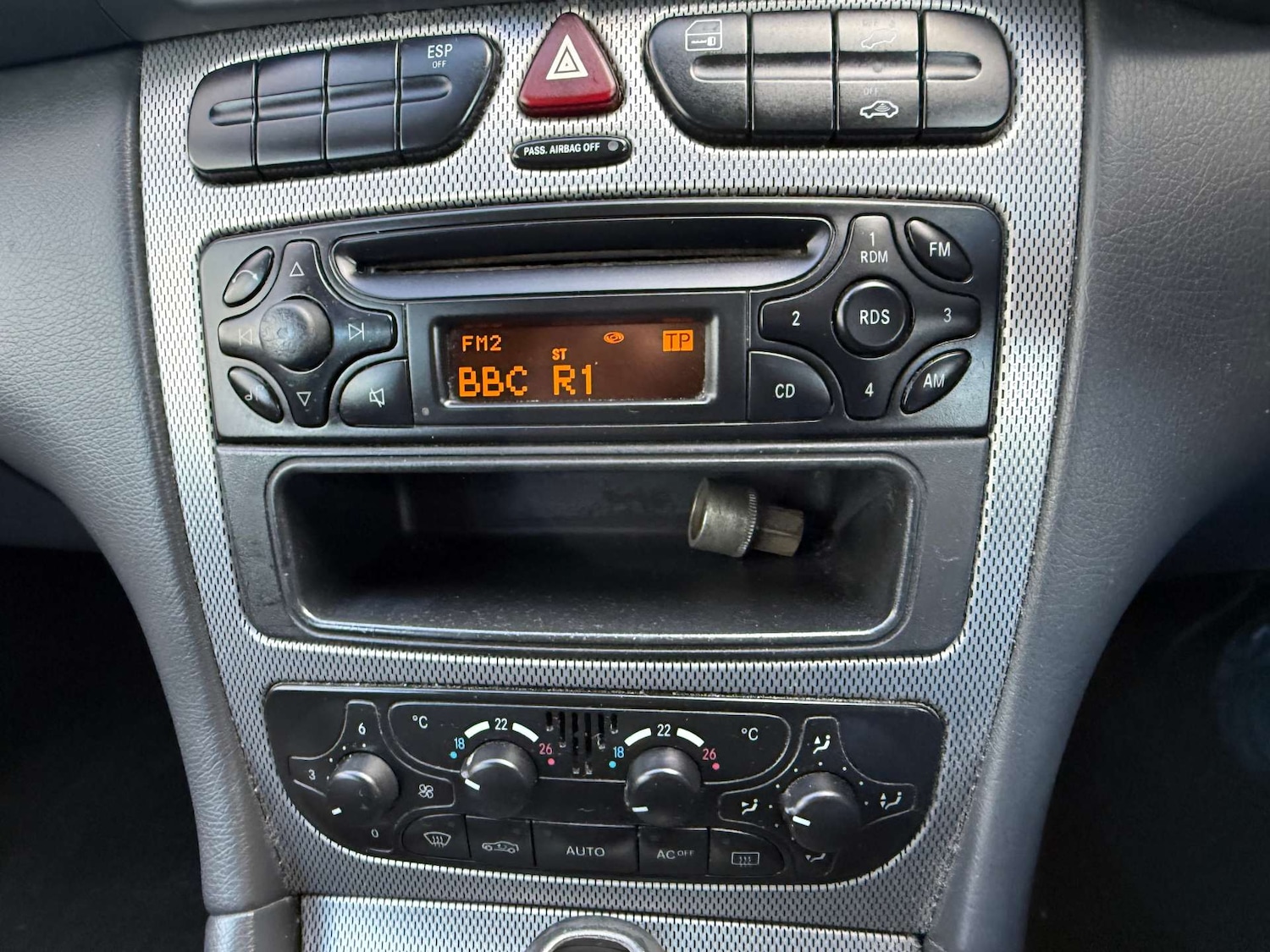 Used Mercedes-Benz C Class 2003 for sale - 77661921: Photo 16