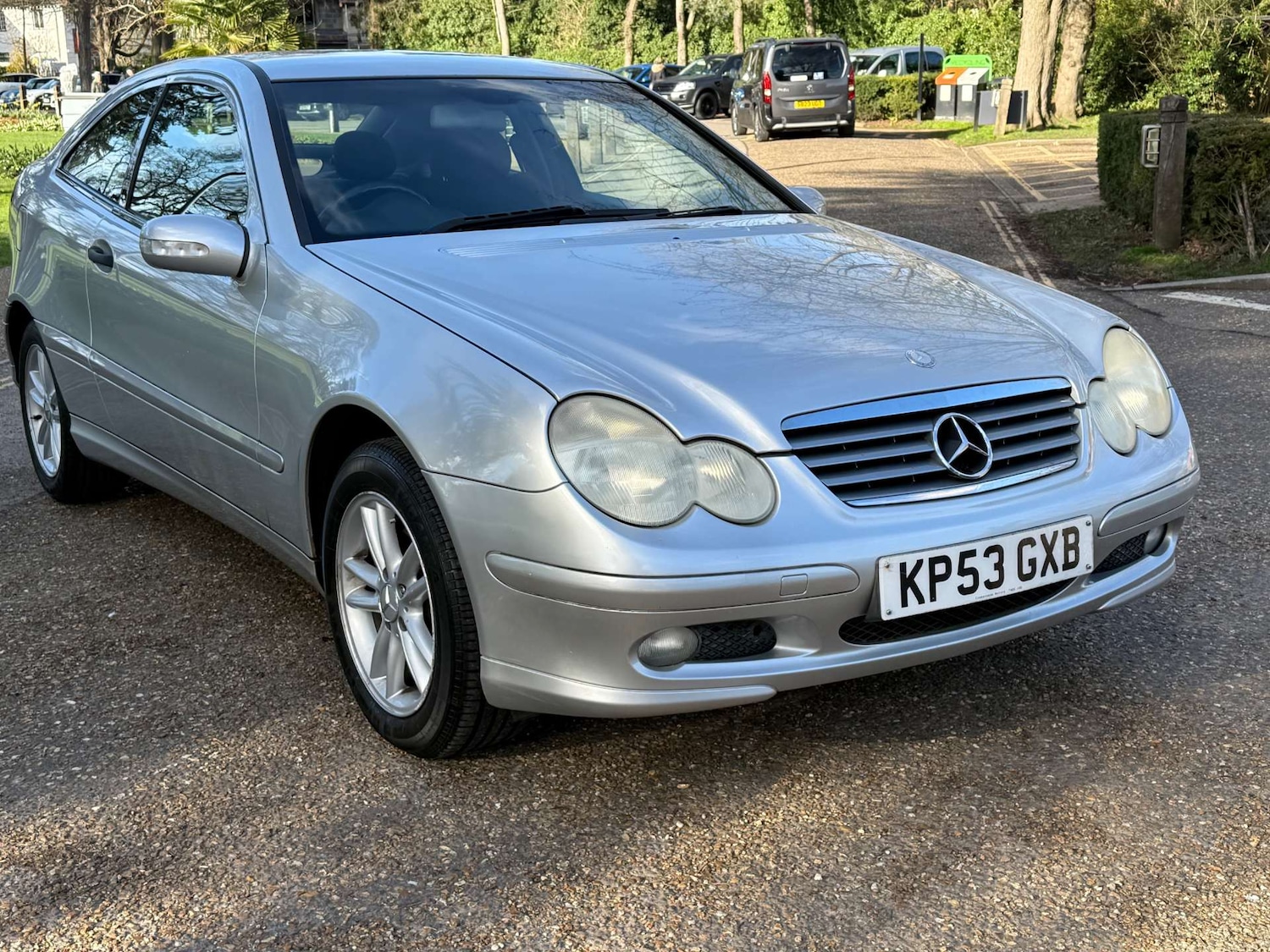 Used Mercedes-Benz C Class 2003 for sale - 77661921: Photo 2