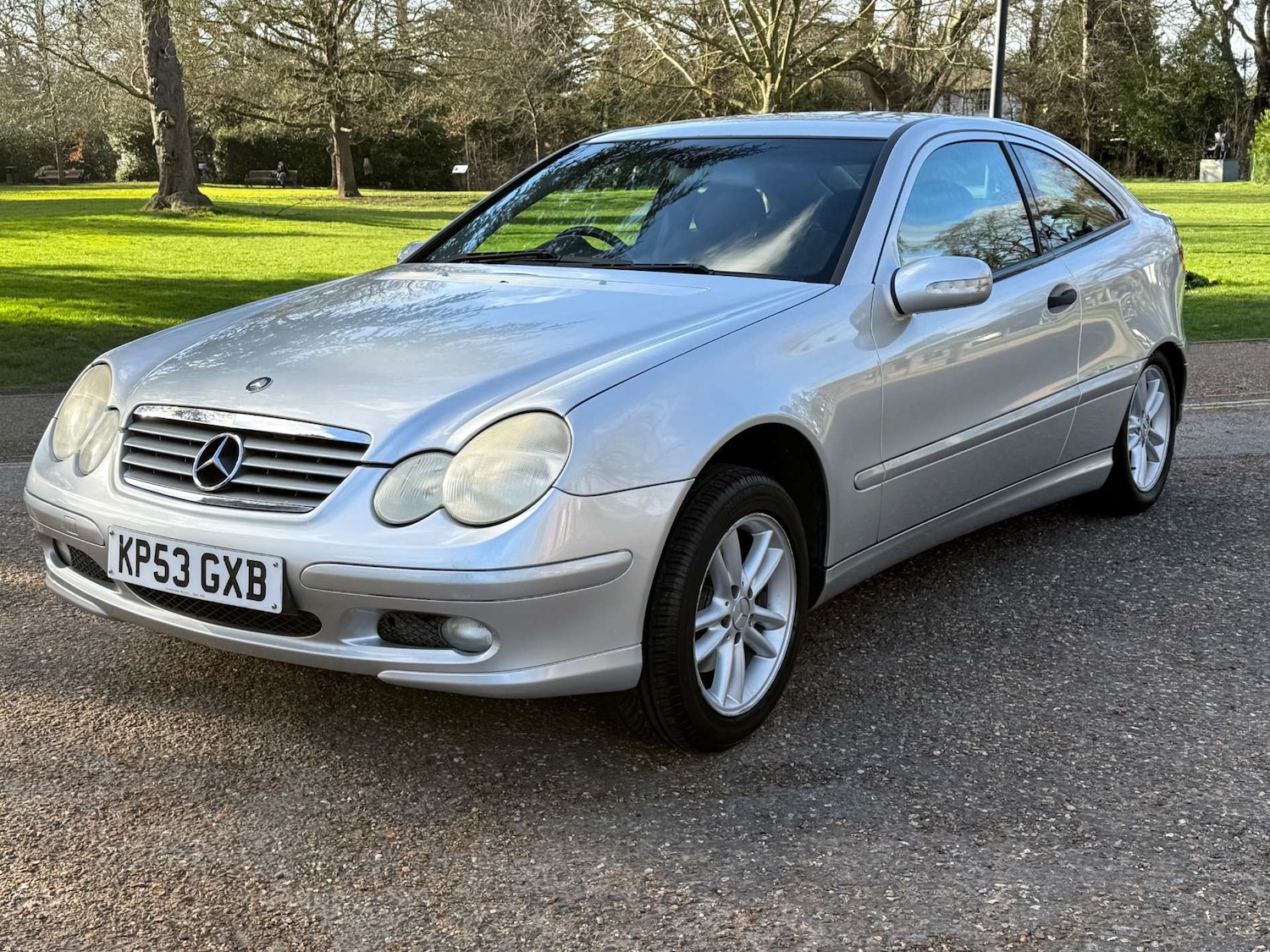 Used Mercedes-Benz C Class 2003 for sale - 77661921: Photo 3