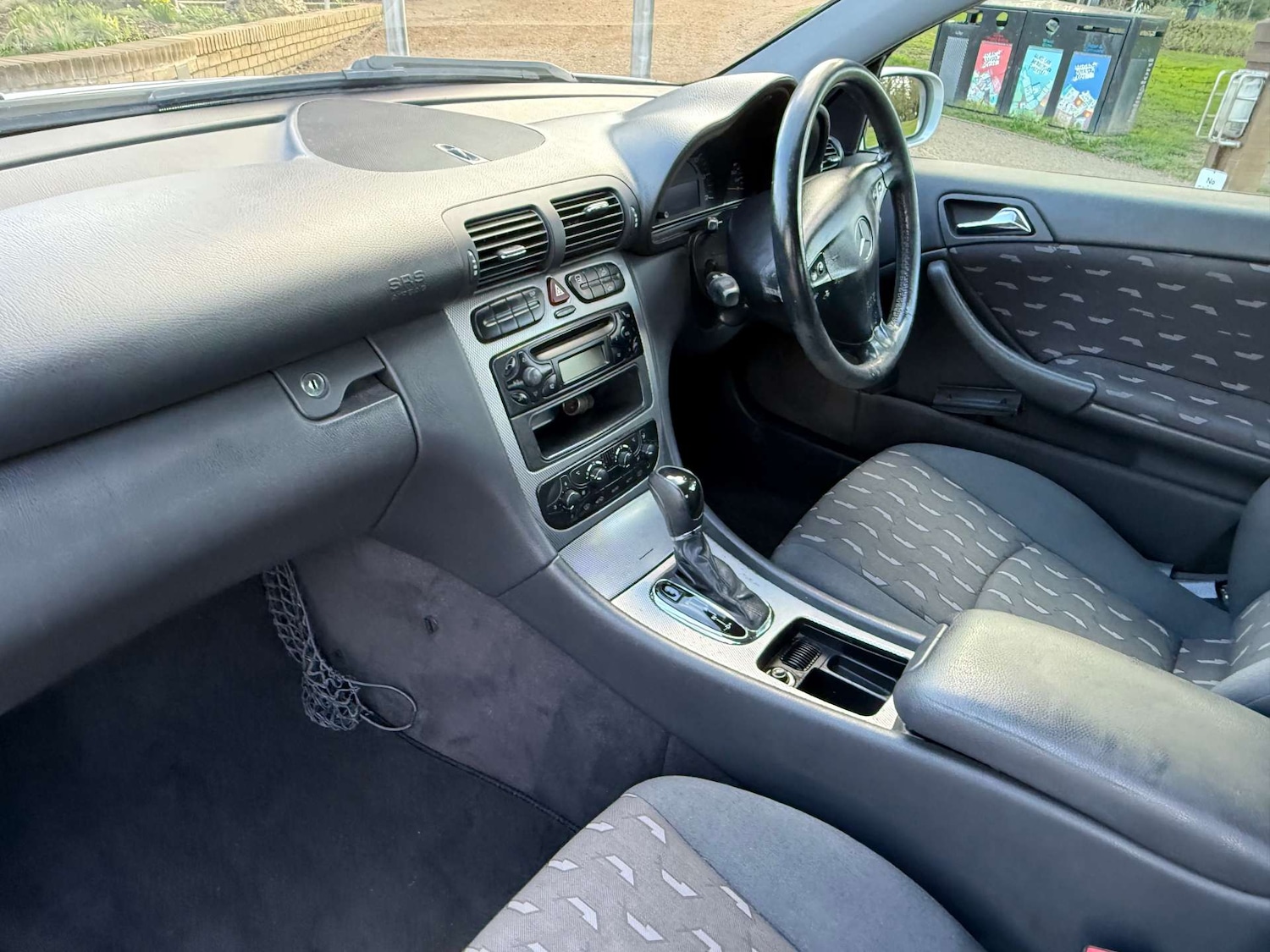 Used Mercedes-Benz C Class 2003 for sale - 77661921: Photo 9