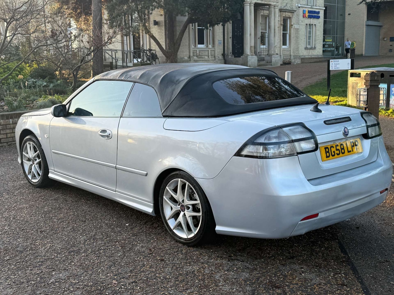 Used Saab 9-3 2008 for sale - 77059569: Photo 10