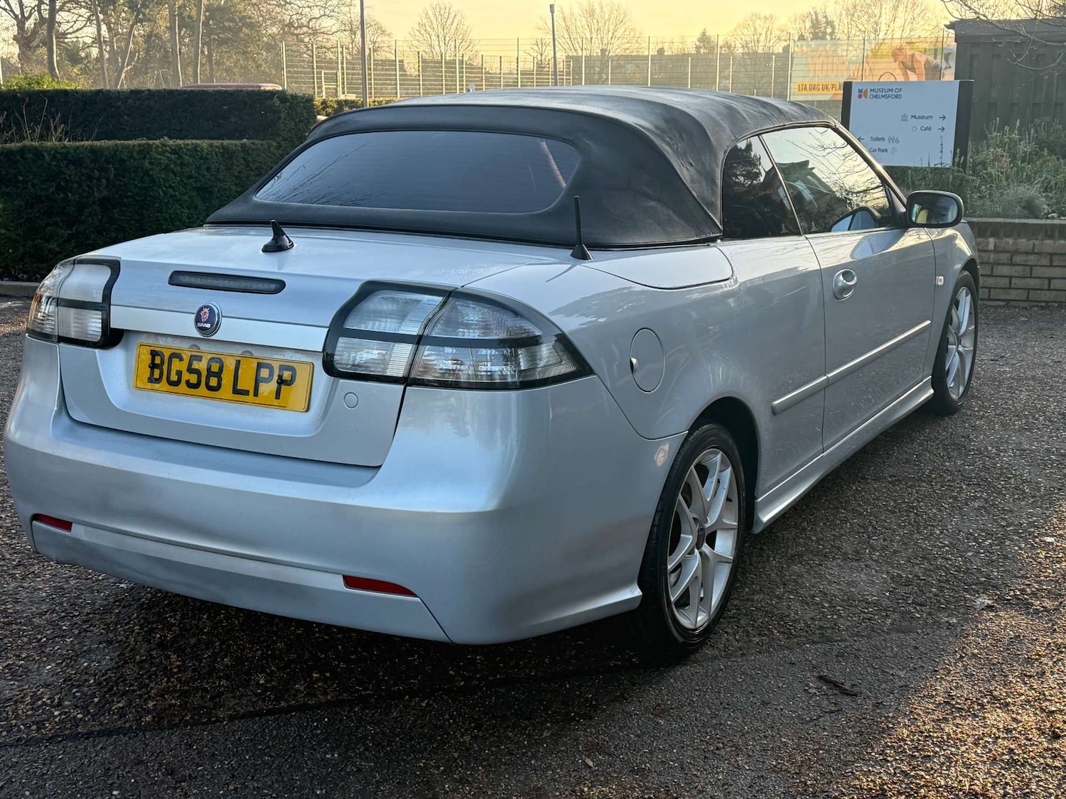 Used Saab 9-3 2008 for sale - 77059569: Photo 2