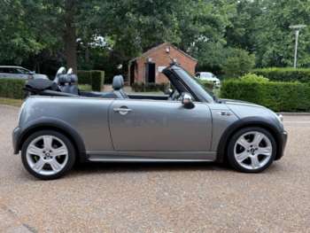 Used MINI Convertible 2006 for sale - 75363288: Photo