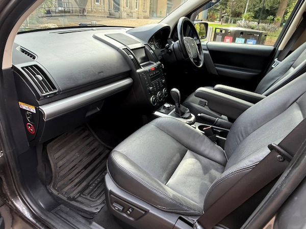 Used Land Rover Freelander 2 2009 for sale - 76270100: Photo 12
