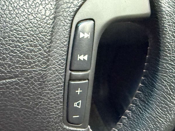 Used Volvo XC70 2011 for sale - 76331015: Photo 5