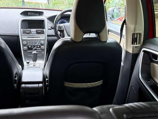 Used Volvo XC60 2010 for sale - 76331003: Photo 25