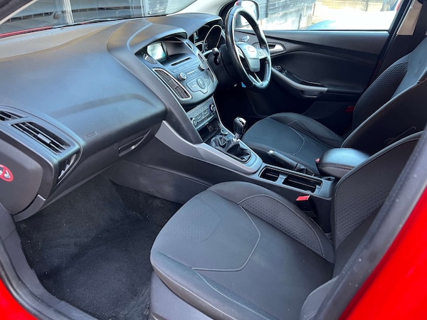 Used Ford Focus 2015 for sale - 76331018: Photo 12