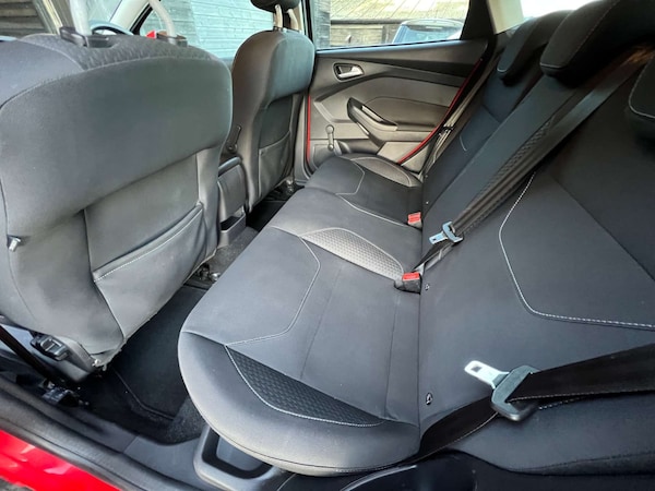 Used Ford Focus 2015 for sale - 76331018: Photo 16