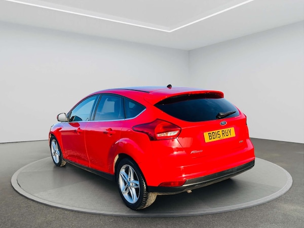Used Ford Focus 2015 for sale - 76331018: Photo 5