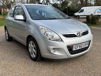 Used Hyundai i20 2010 for sale - 78088764: Photo