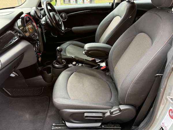 Used MINI Hatch 2015 for sale - 76331009: Photo 21
