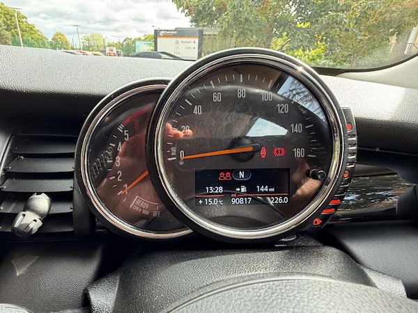 Used MINI Hatch 2015 for sale - 76331009: Photo 25