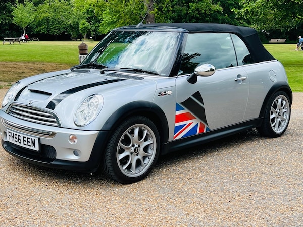 Used MINI Convertible 2007 for sale - 75095238: Photo 29
