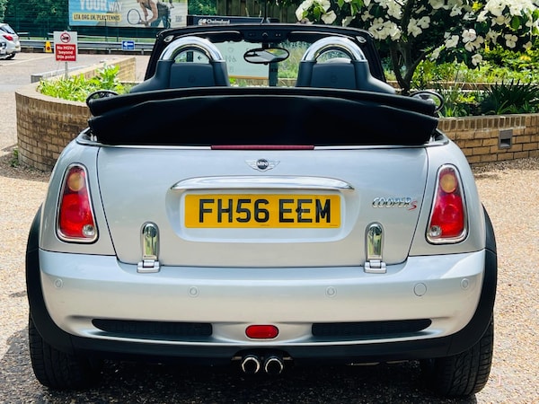Used MINI Convertible 2007 for sale - 75095238: Photo 3