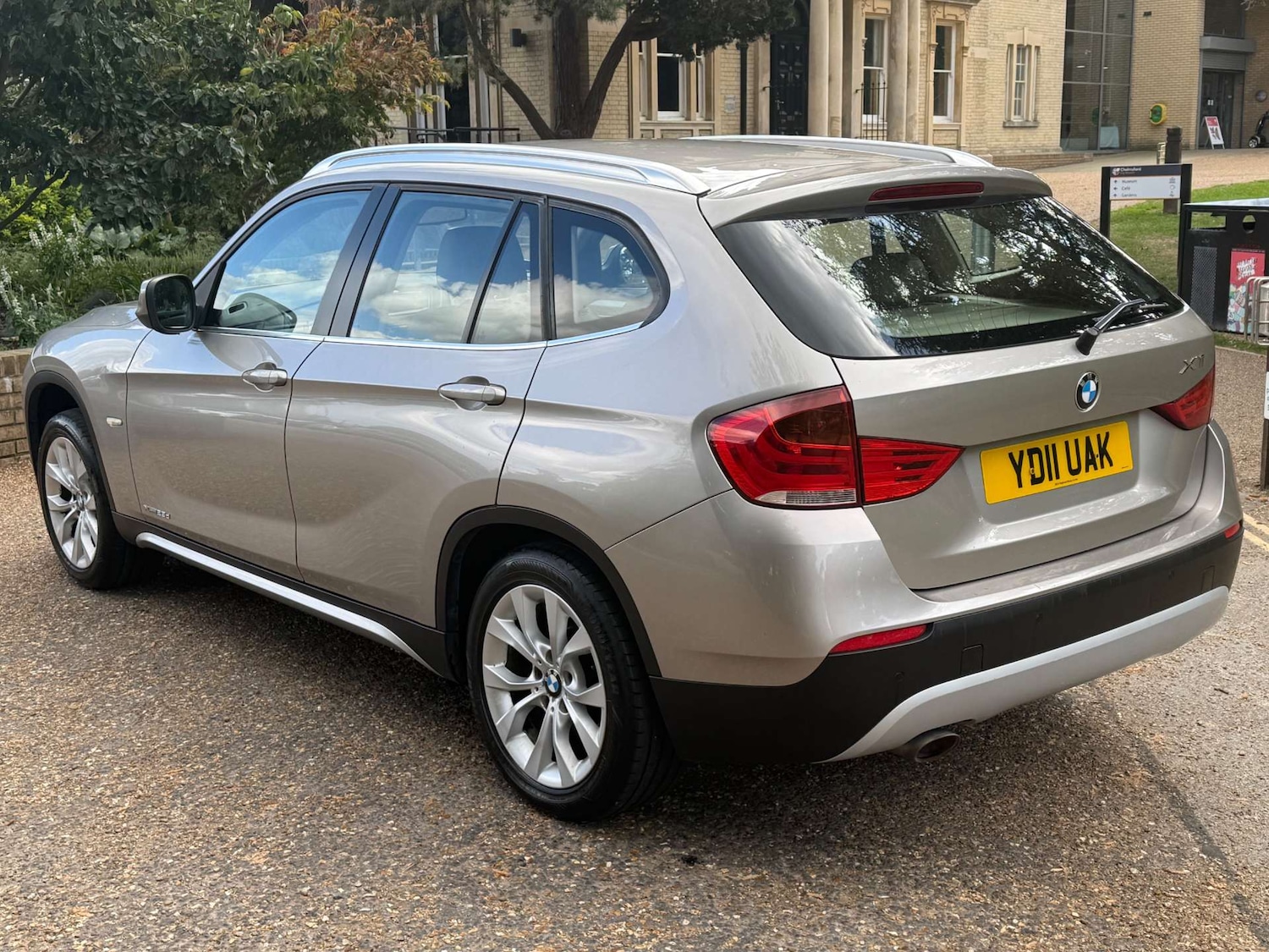 Used BMW X1 2011 for sale - 76601239: Photo 4