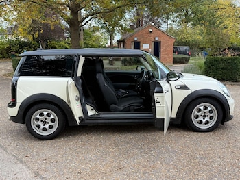 Used MINI Clubman undefined for sale - 76497671: Photo