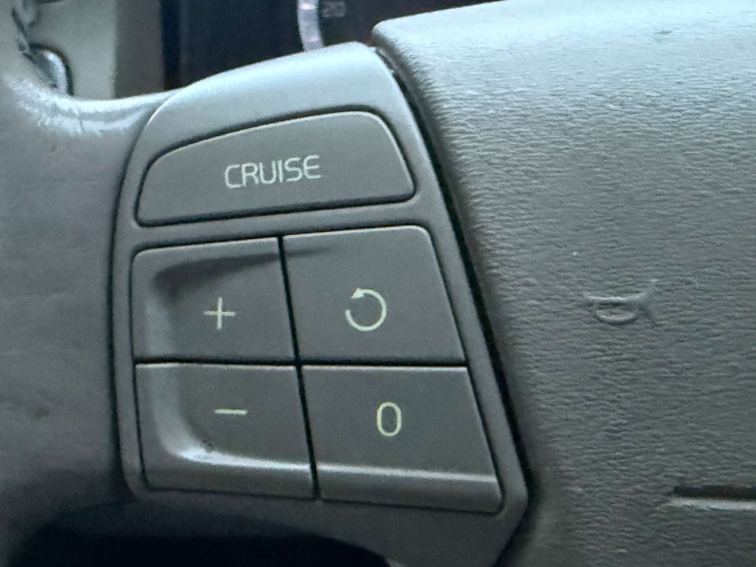 Used Volvo XC70 2009 for sale - 76569735: Photo 13