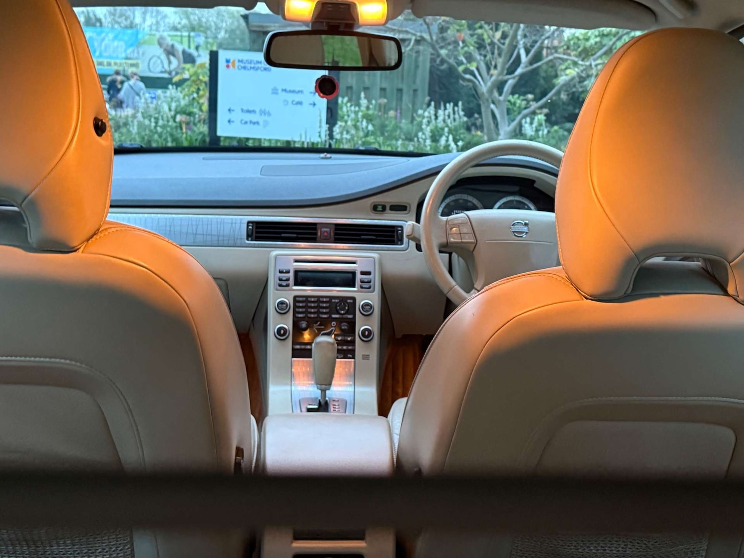 Used Volvo XC70 2009 for sale - 76569735: Photo 21