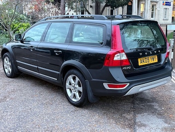Used Volvo XC70 2009 for sale - 76569735: Photo
