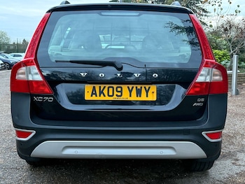 Used Volvo XC70 2009 for sale - 76569735: Photo