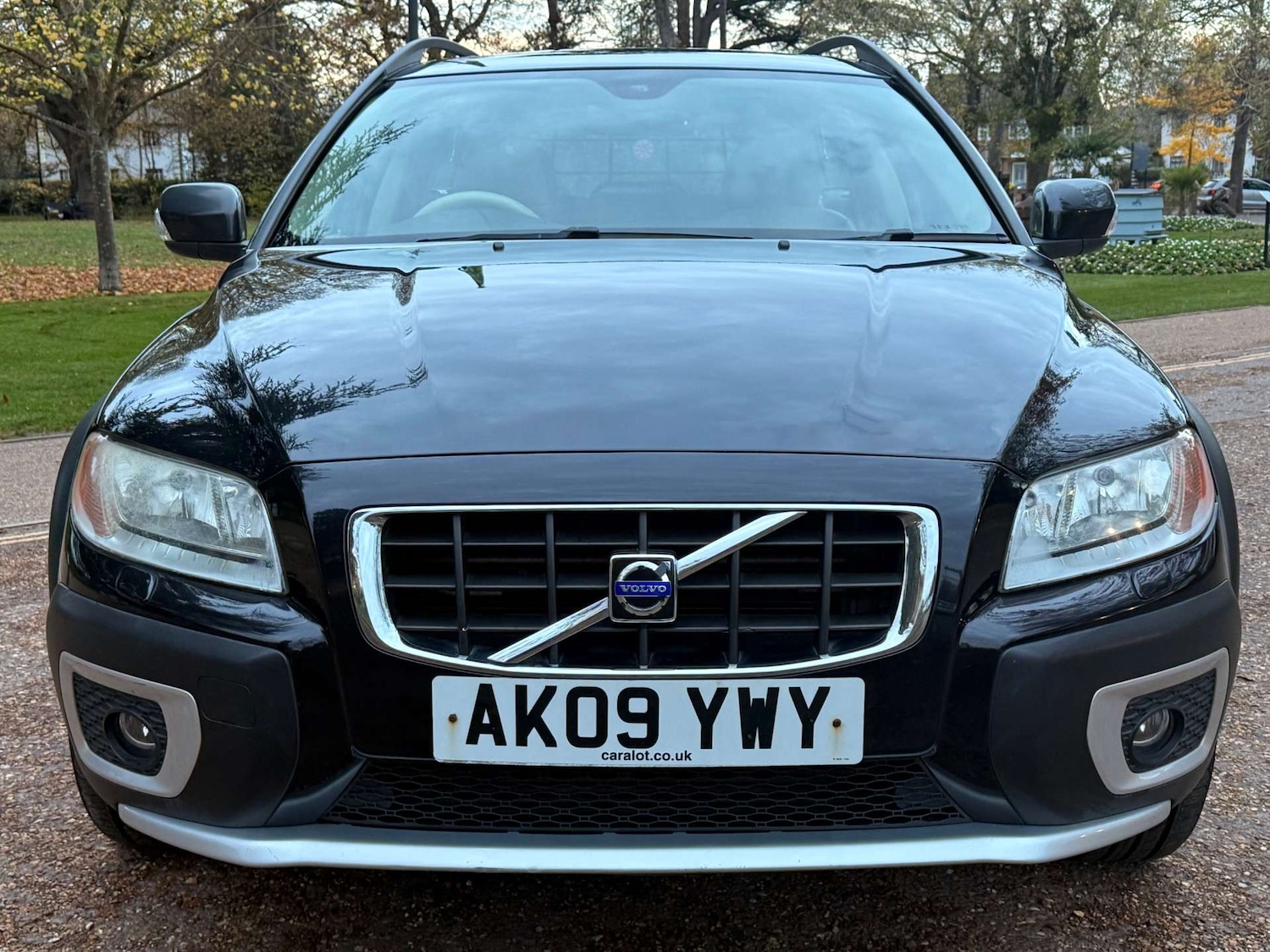 Used Volvo XC70 2009 for sale - 76569735: Photo 8