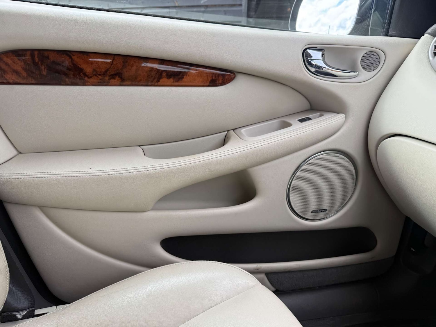 Used Jaguar X-Type 2010 for sale - 76331012: Photo 10