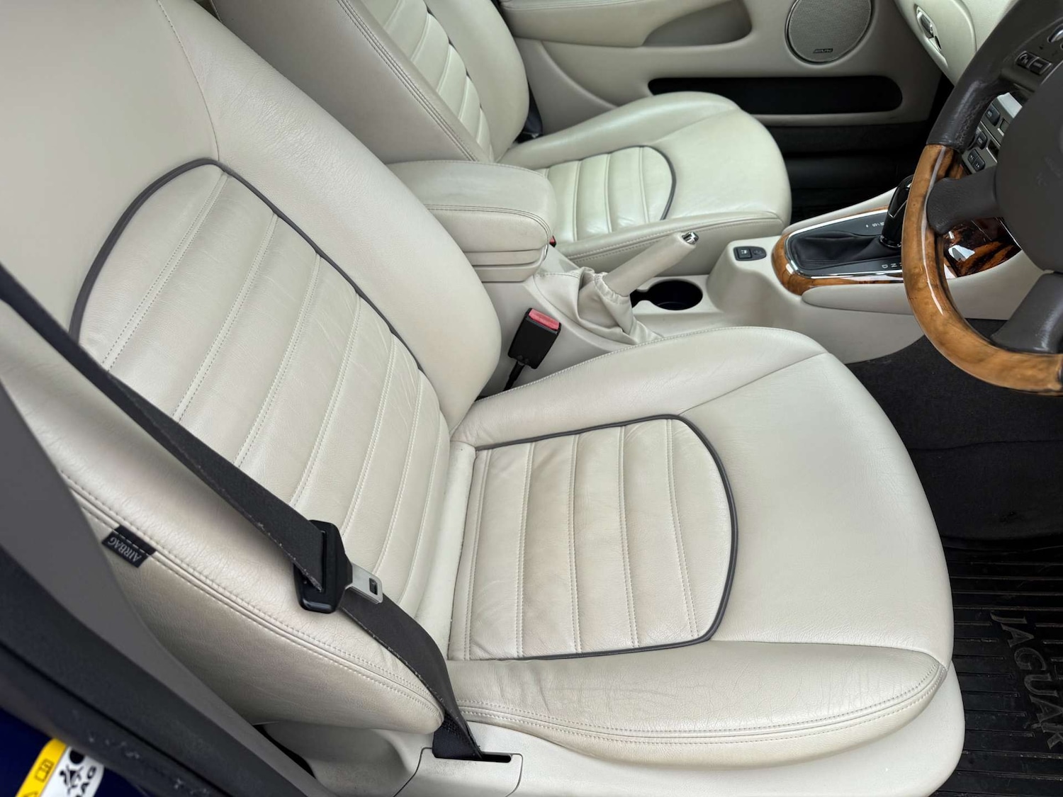 Used Jaguar X-Type 2010 for sale - 76331012: Photo 13