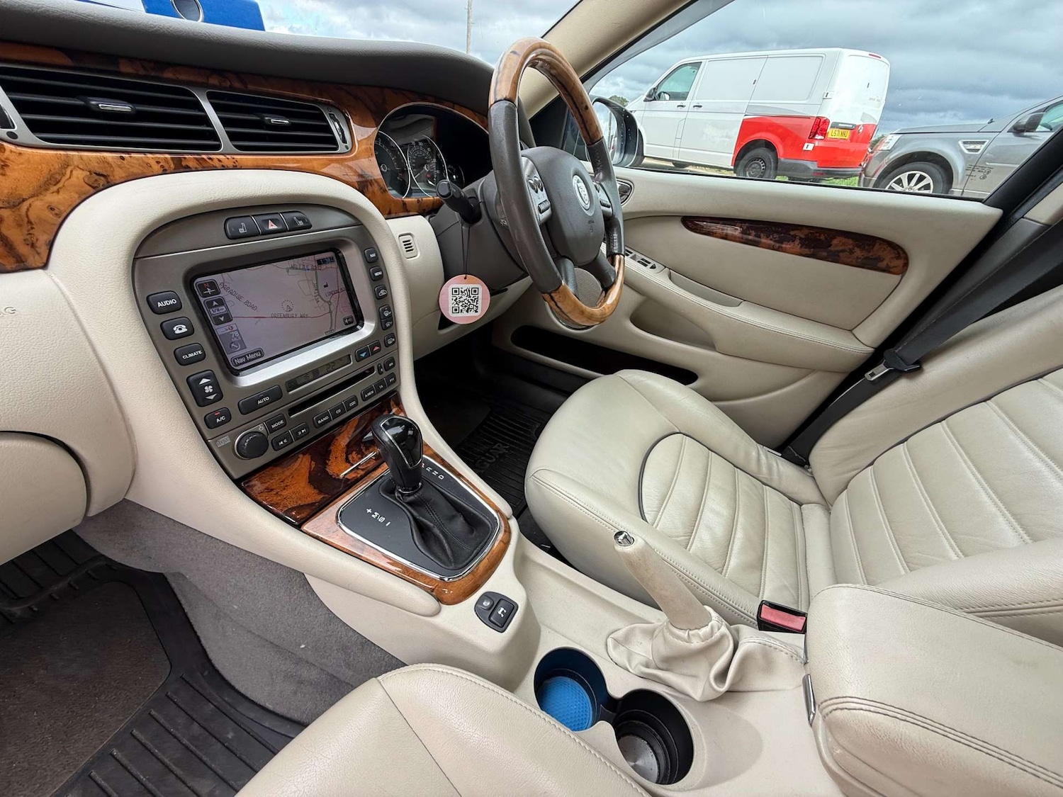 Used Jaguar X-Type 2010 for sale - 76331012: Photo 9