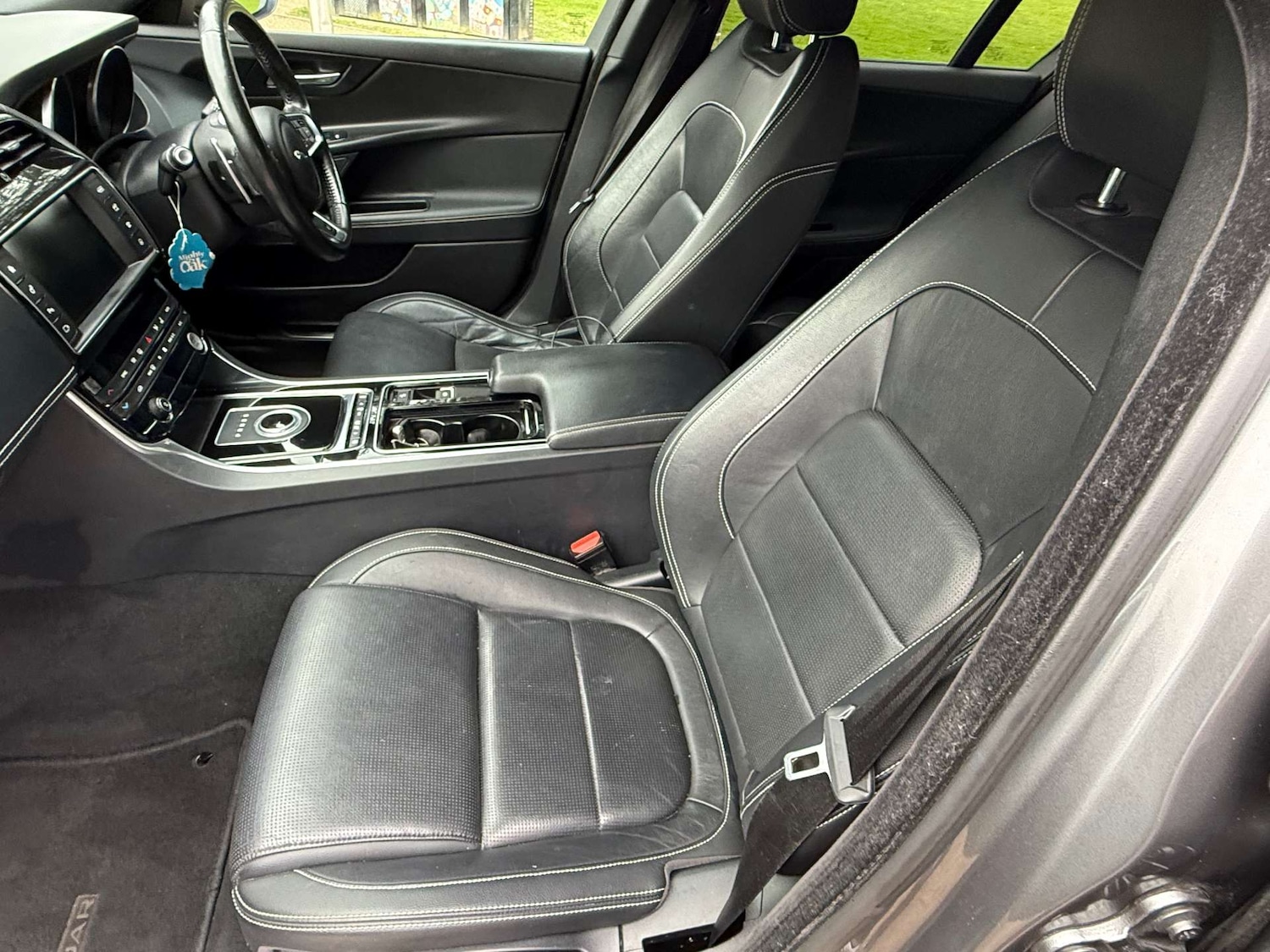 Used Jaguar XE 2018 for sale - 78131360: Photo 14