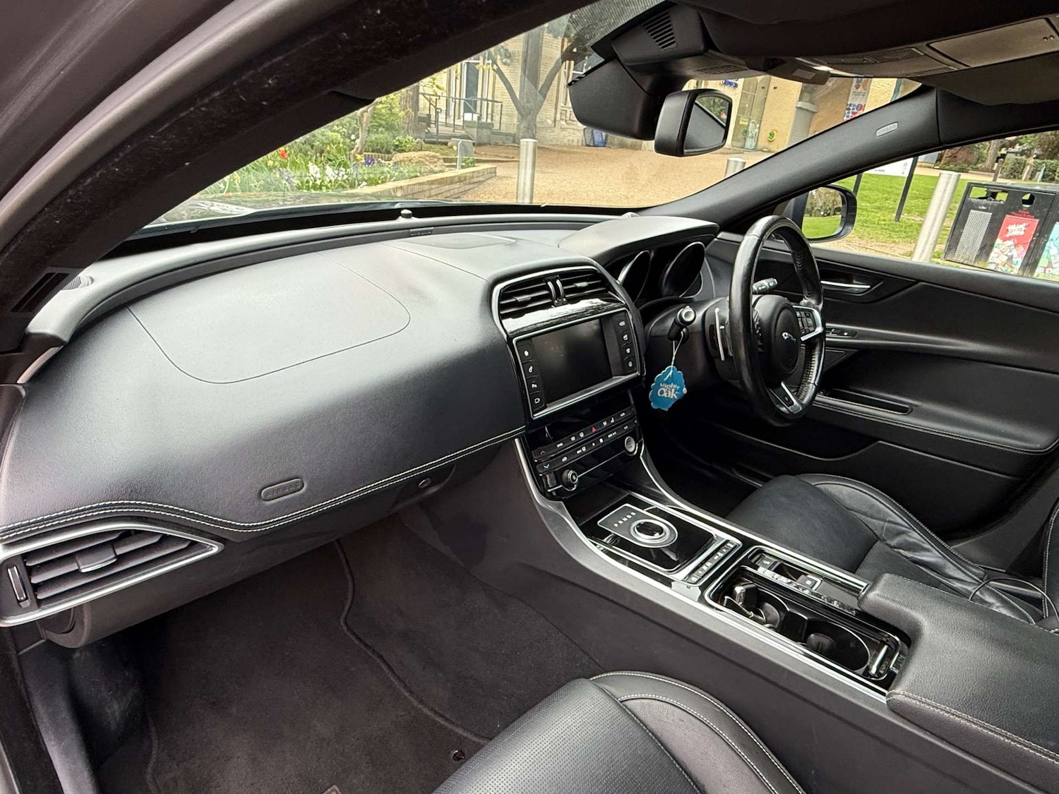 Used Jaguar XE 2018 for sale - 78131360: Photo 16