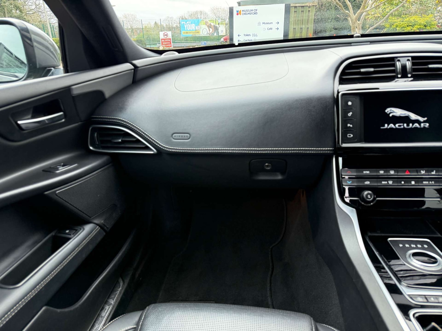 Used Jaguar XE 2018 for sale - 78131360: Photo 20