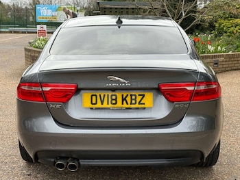 Used Jaguar XE 2018 for sale - 78131360: Photo