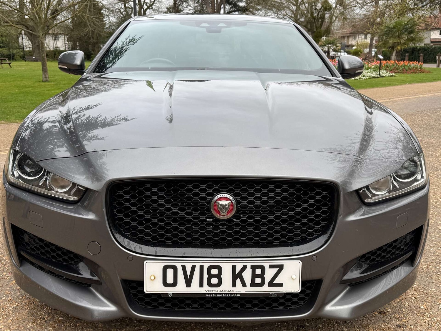 Used Jaguar XE 2018 for sale - 78131360: Photo 4