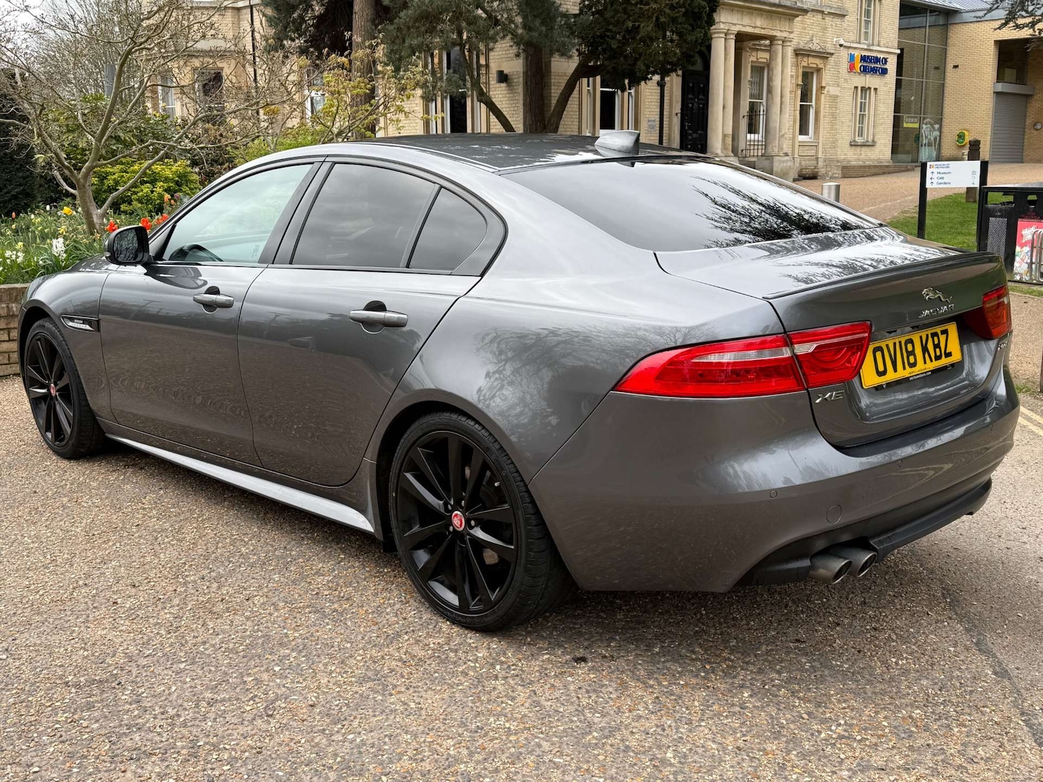 Used Jaguar XE 2018 for sale - 78131360: Photo 7