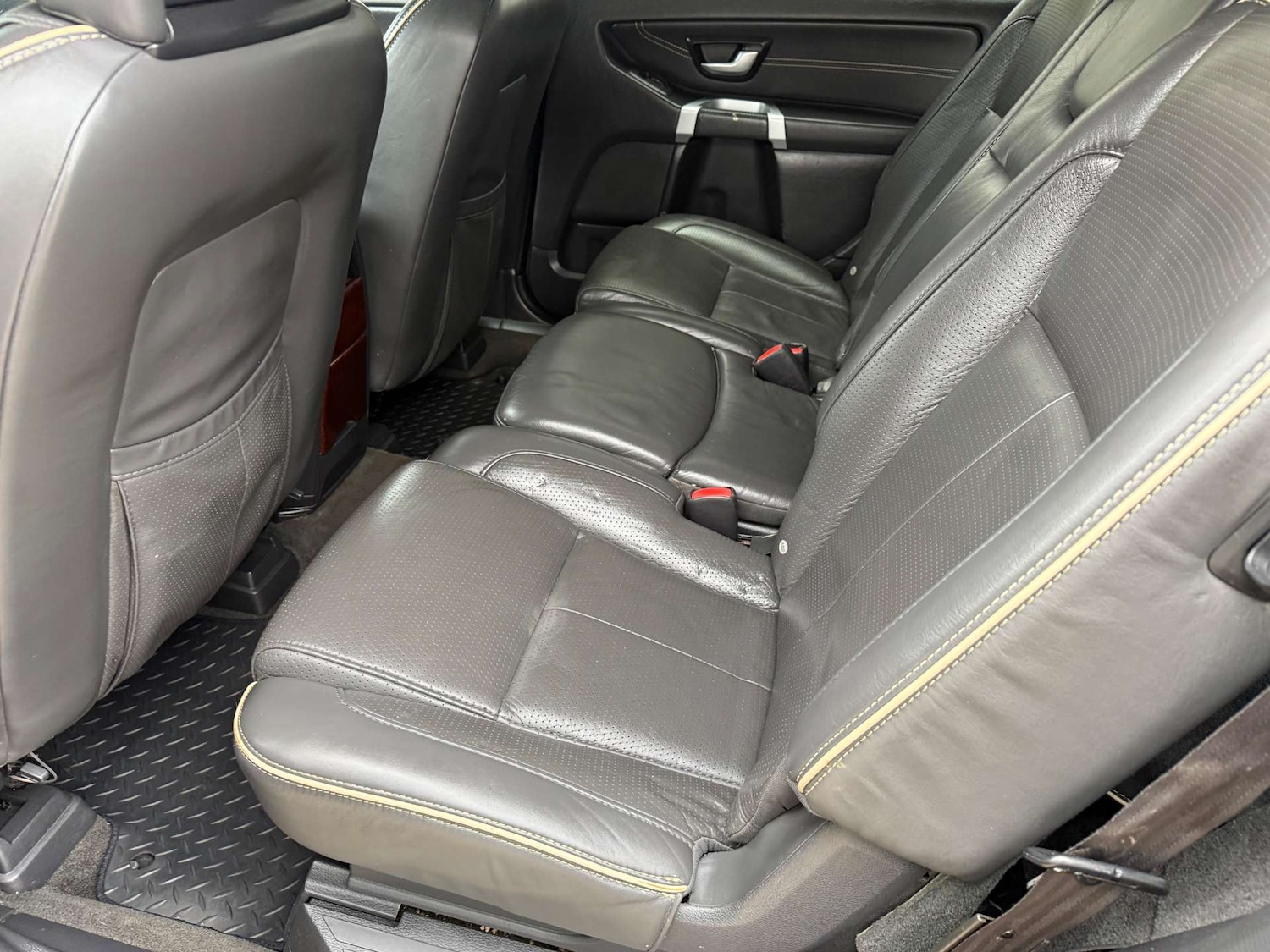 Used Volvo XC90 2010 for sale - 78131358: Photo 19