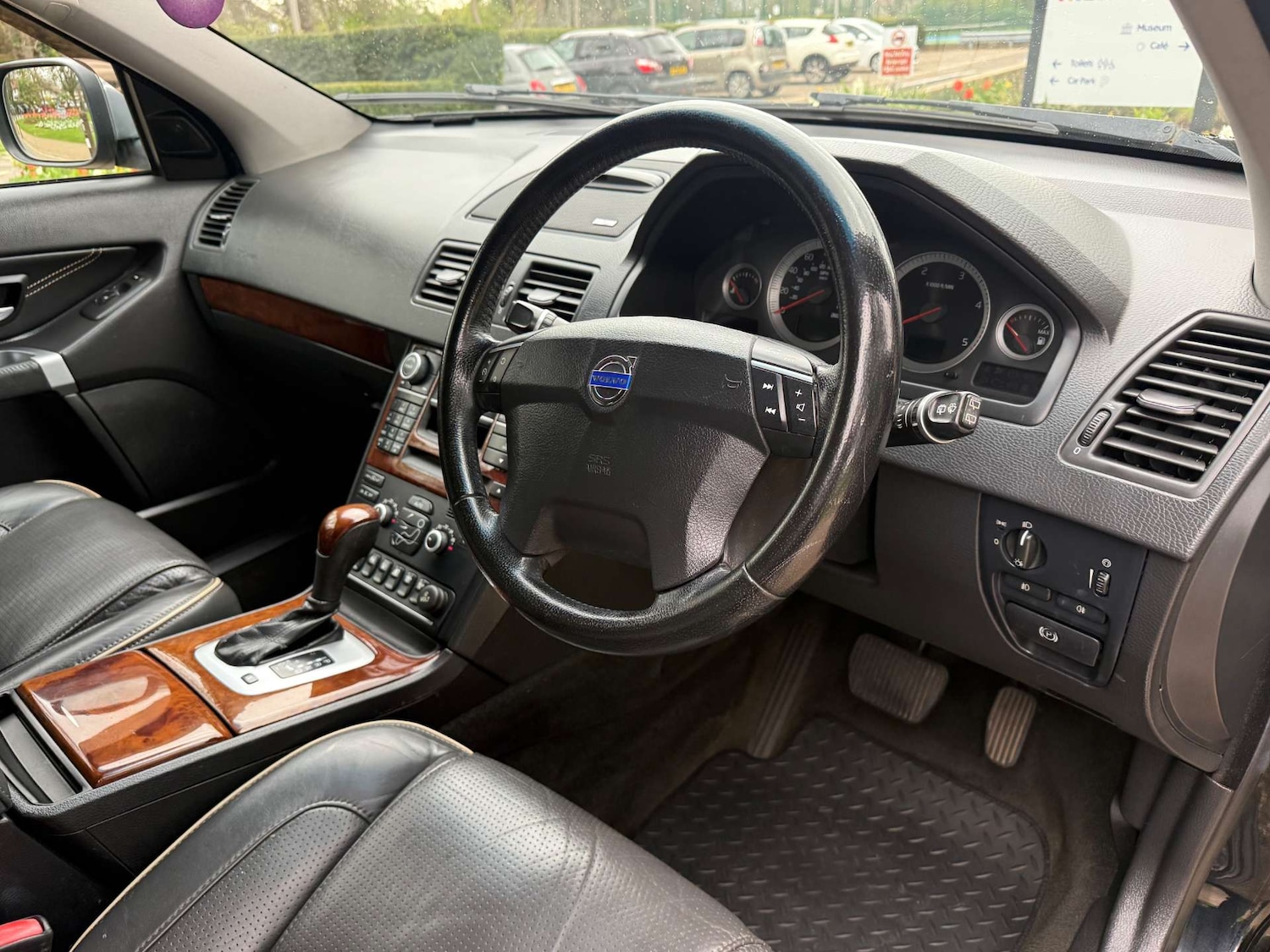 Used Volvo XC90 2010 for sale - 78131358: Photo 20