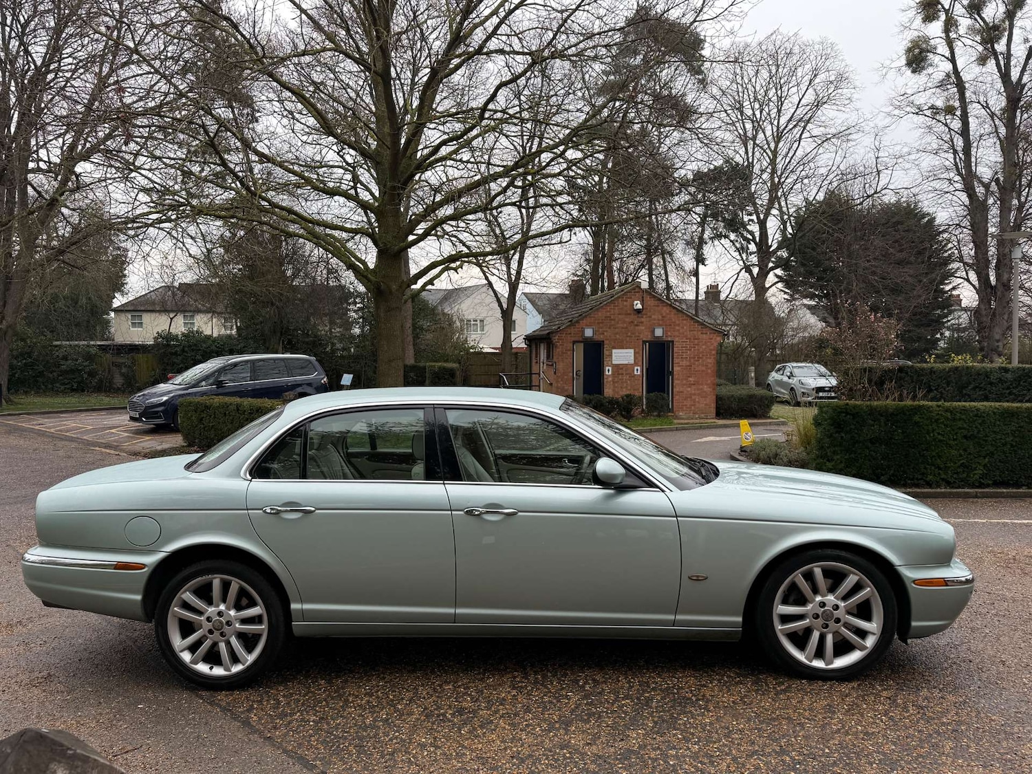 Used Jaguar XJ 2006 for sale - 77380705: Photo 4