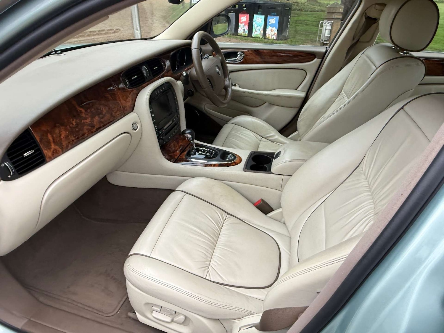 Used Jaguar XJ 2006 for sale - 77380705: Photo 8