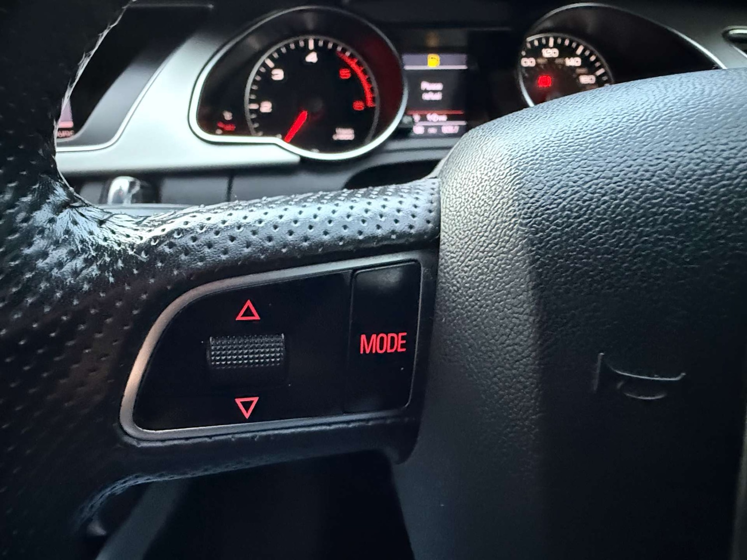 Used Audi A5 2011 for sale - 76907710: Photo 19