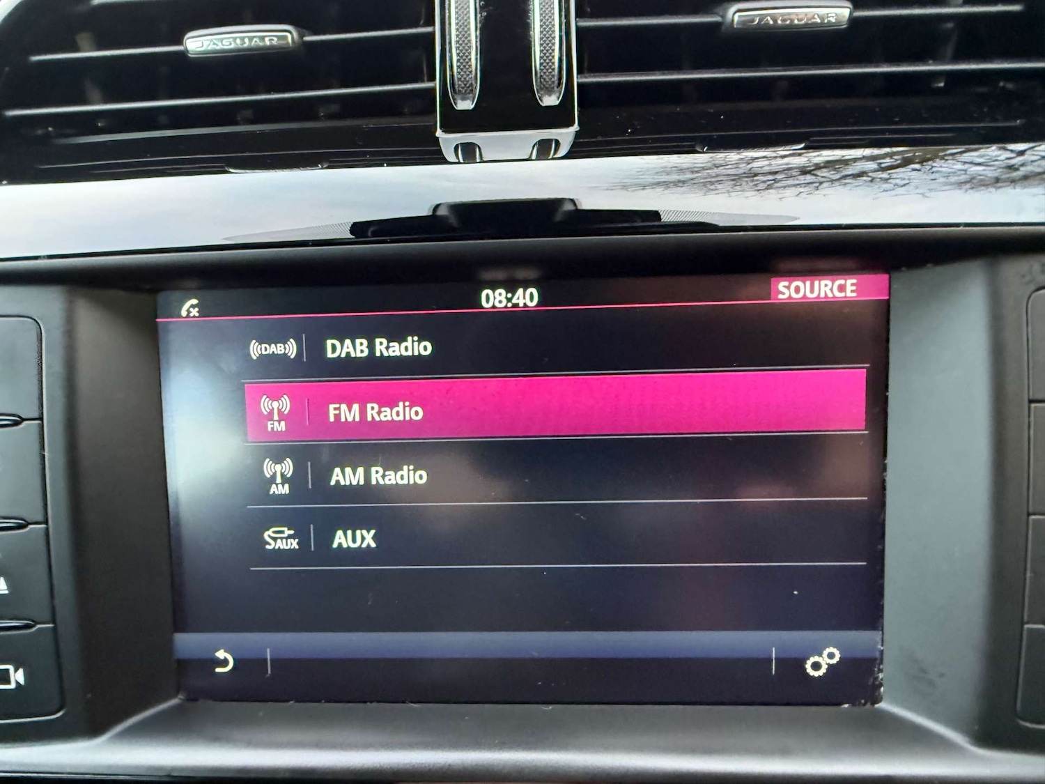 Used Jaguar XE 2016 for sale - 76735787: Photo 13