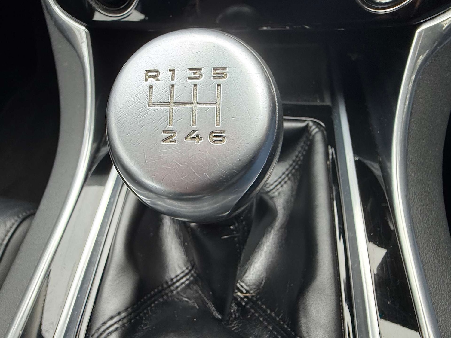 Used Jaguar XE 2016 for sale - 77594863: Photo 15