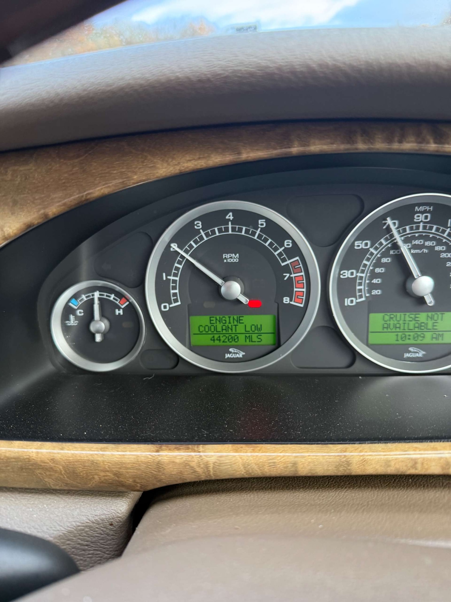 Used Volvo XC90 2010 for sale - 76959857: Photo 7