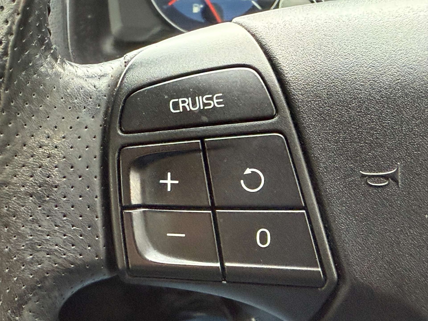 Used Volvo C30 2010 for sale - 76600973: Photo 6