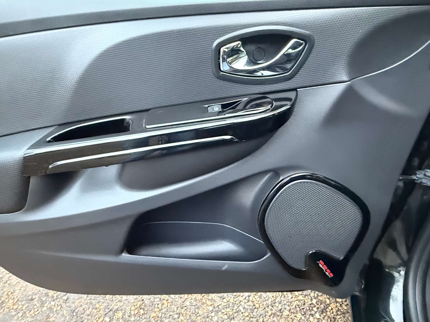 Used Renault Clio 2014 for sale - 76907708: Photo 15