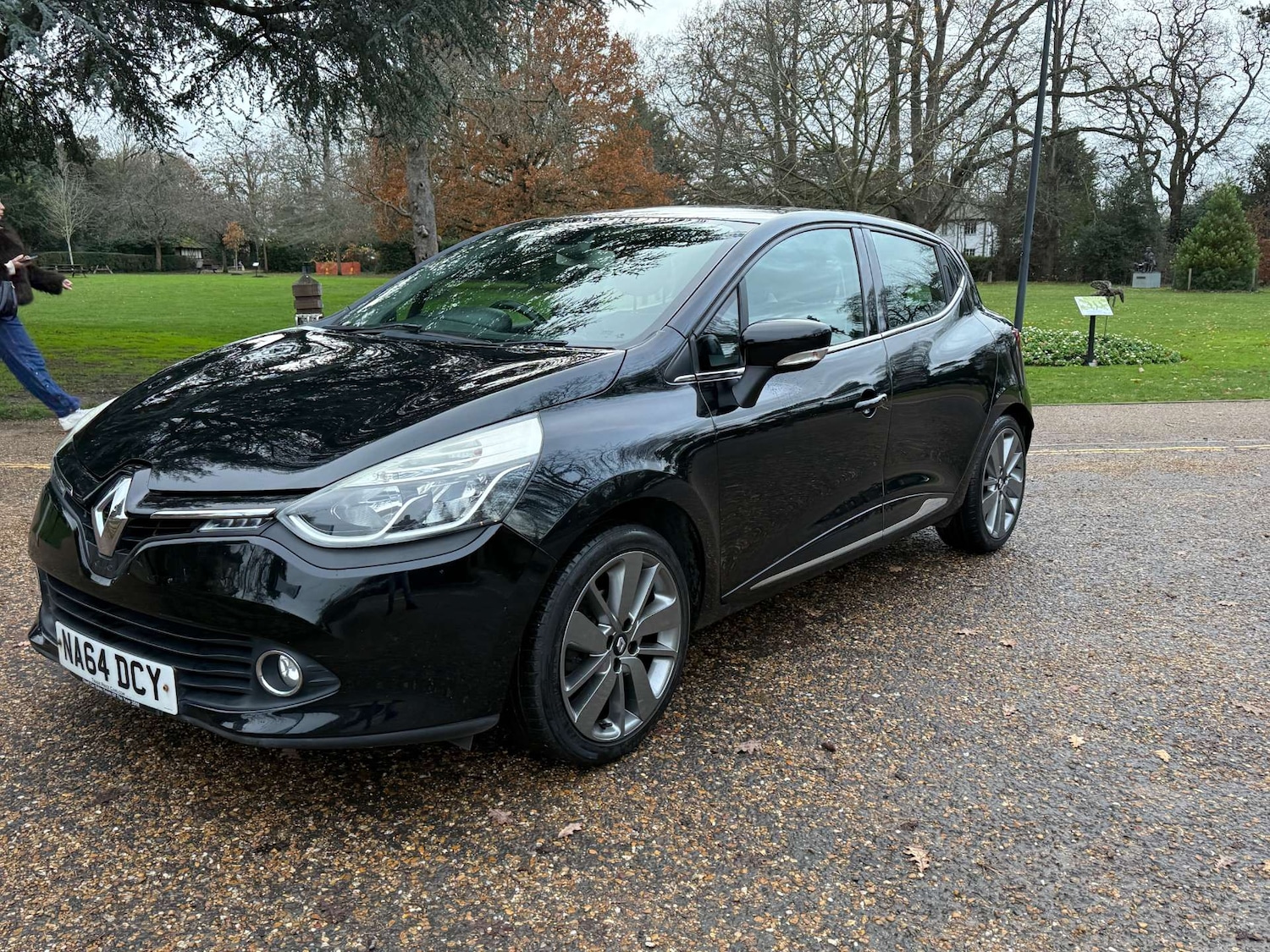 Used Renault Clio 2014 for sale - 76907708: Photo 2