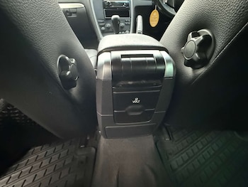 2011 - D5 [215] SE Lux 5dr [Sat Nav] [Start Stop]