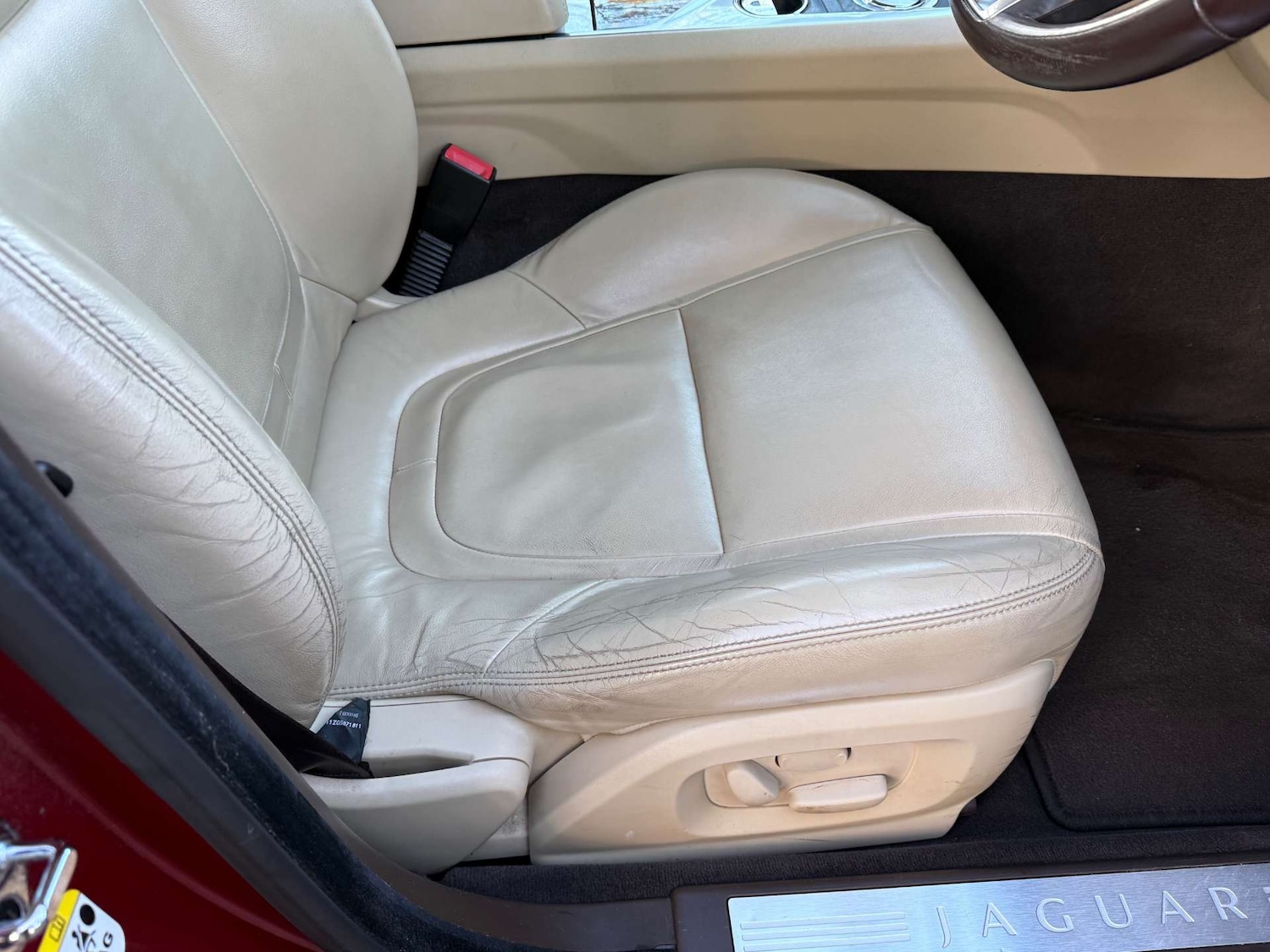 Used Jaguar XF 2012 for sale - 77594858: Photo 22