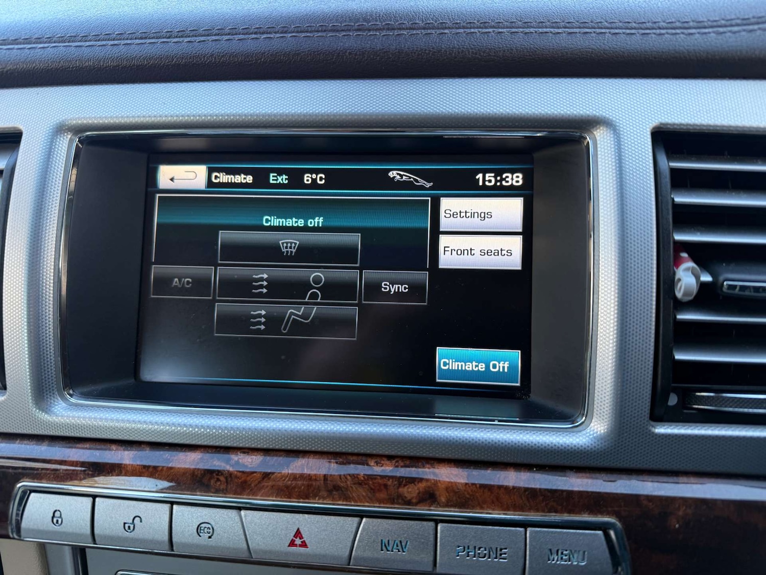 Used Jaguar XF 2012 for sale - 77594858: Photo 29