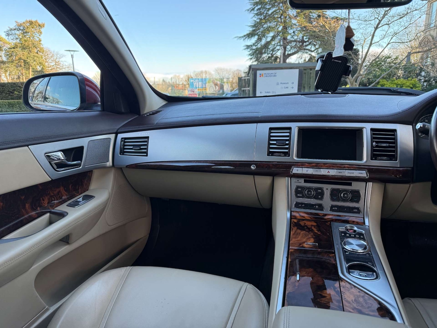 Used Jaguar XF 2012 for sale - 77594858: Photo 32